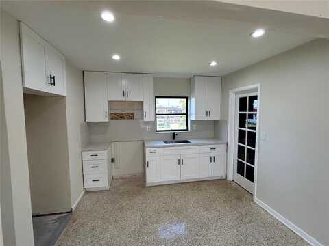 2020 SW 127th Ct, Miami, FL 33175