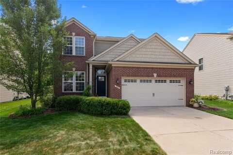 386 Otter Run Road, Holly, MI 48442