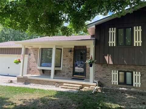 6050 Coventry Drive, Swartz Creek, MI 48473