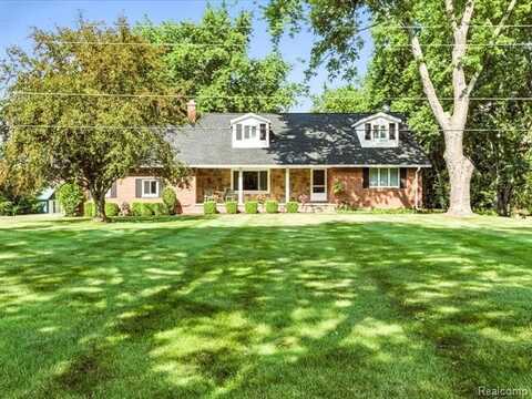 1730 Pug Road, St. Clair, MI 48079