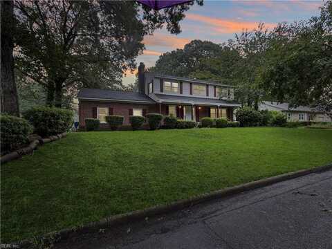1300 Drexel Circle, Virginia Beach, VA 23464