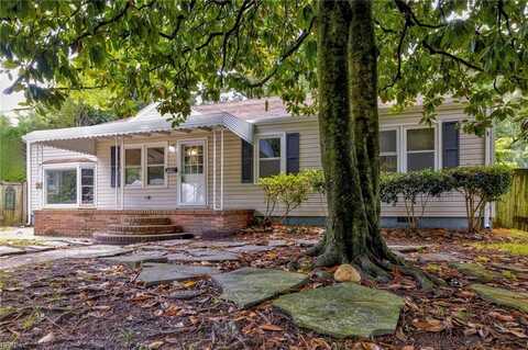 2905 Mars Street, Virginia Beach, VA 23452