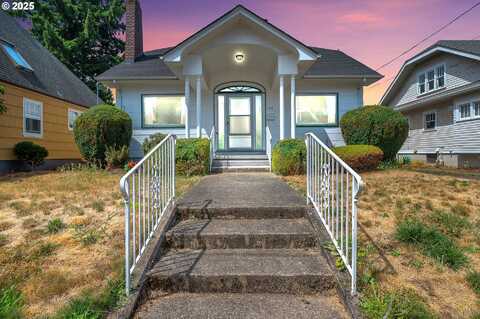 1923 SE 27TH AVE, Portland, OR 97214