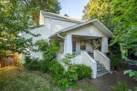 363 Spring Creek DR, Eugene, OR 97404