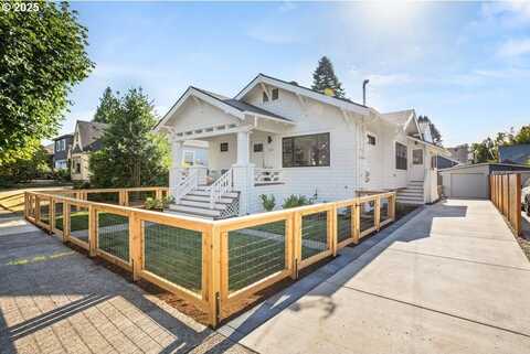 2415 NE 38TH AVE, Portland, OR 97212