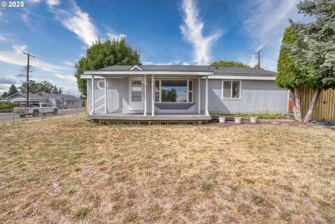 501 E COLLINS ST, Goldendale, WA 98620