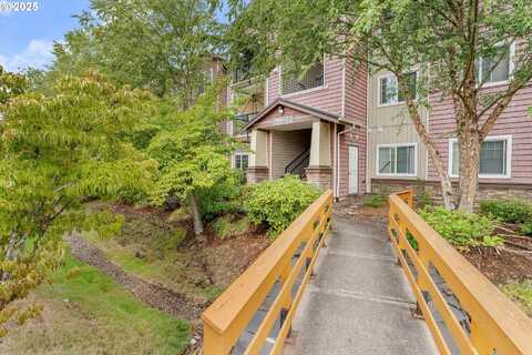 10664 NE HOLLY ST, Hillsboro, OR 97006