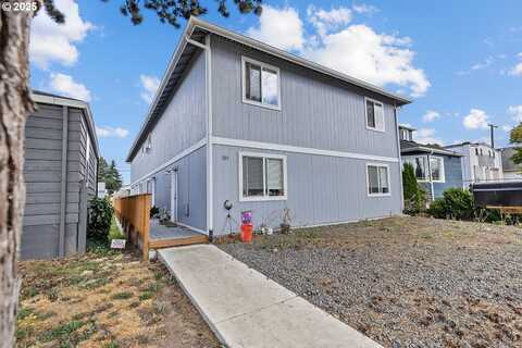 285 22ND AVE, Longview, WA 98632