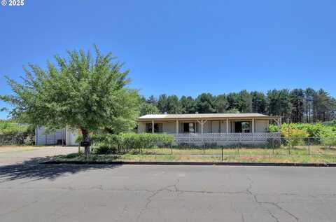 4939 MORELY LOOP, Eugene, OR 97402