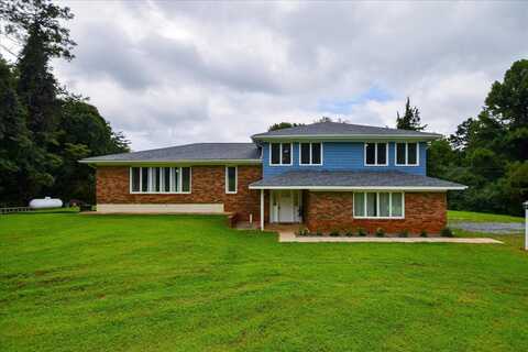 1316 Dudley RD, Moneta, VA 24121