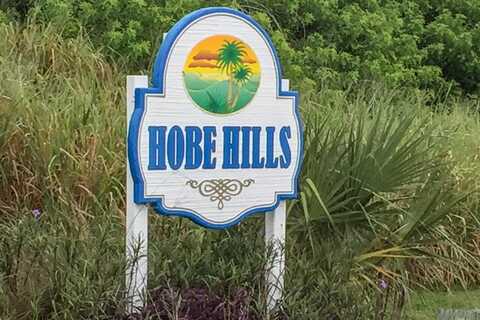 9108 SE Sharon Street, Hobe Sound, FL 33455
