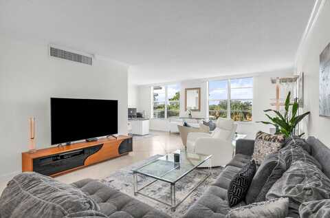 2851 S Ocean Boulevard, Boca Raton, FL 33432