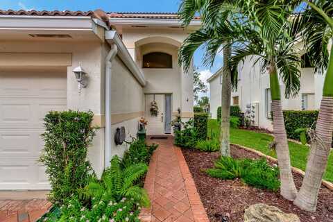 7942 Laina Lane, Boynton Beach, FL 33437