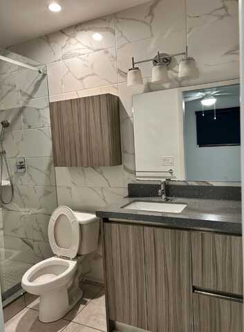 2241 N 56th Avenue, Hollywood, FL 33021