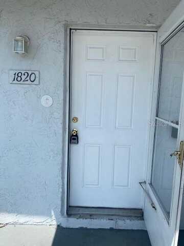 1820 Amberly Avenue, Orlando, FL 32822
