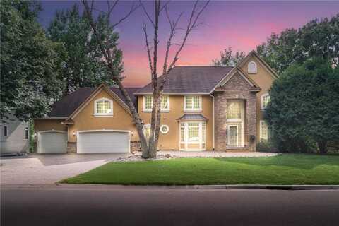 6381 Oxbow Bend, Chanhassen, MN 55317