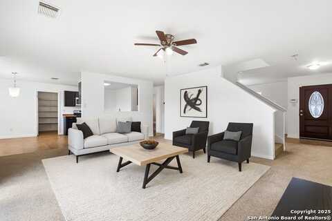 510 Tres Caminos, San Antonio, TX 78245