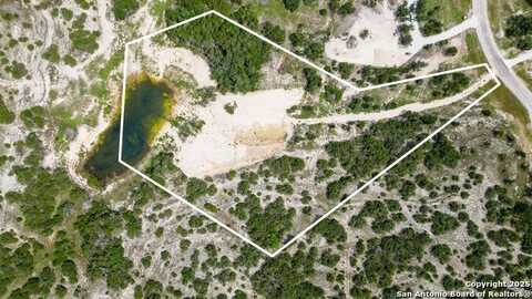 340 W STARVIEW CV, Blanco, TX 78606