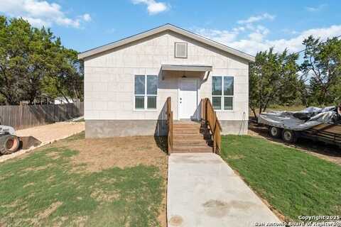 324 Ridgerock Dr, Canyon Lake, TX 78133