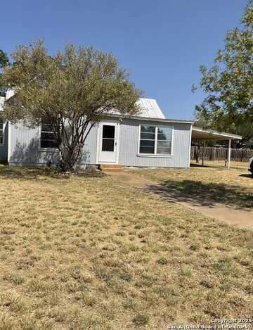 801 Hackberry, Cotulla, TX 78014