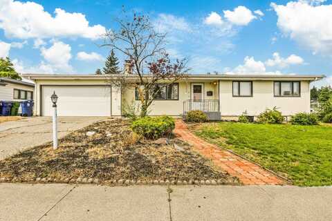2804 W Holyoke Ave, Spokane, WA 99208