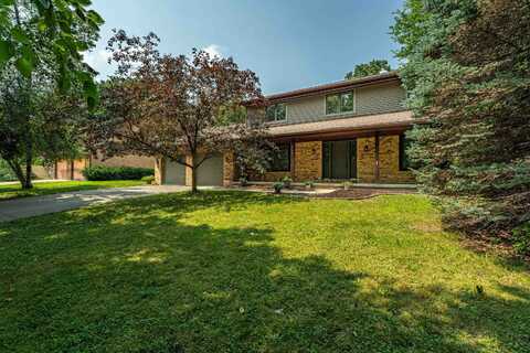 2749 Marledge Street, Fitchburg, WI 53711