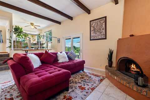 2353 Camino Pintores, Santa Fe, NM 87505