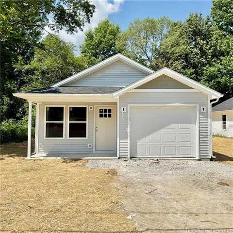 382 Oak Street, Austin, IN 47102