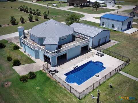 15 Snapper Landing, Port Lavaca, TX 77979