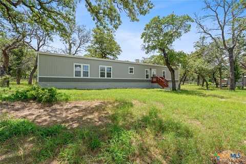 130 Leaning Oaks Circle, Seguin, TX 78155