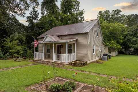 1067 Wagstaff Lane, Scottsburg, VA 24589