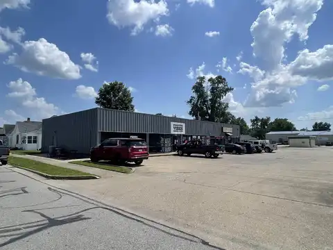 2019 N 6th Street, Vincennes, IN 47591