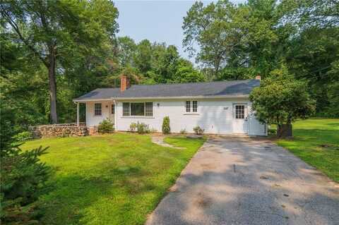 247 Quaker Lane, Scituate, RI 02857