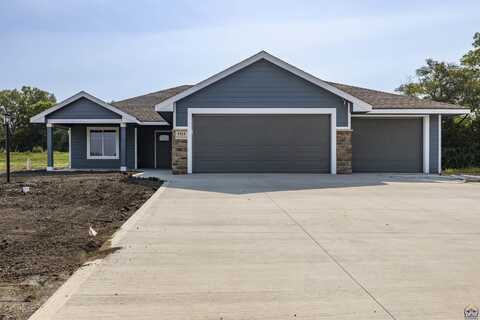 5315 NW Beaumont ST, Topeka, KS 66618