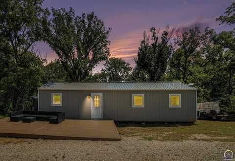 14651 Hayes DR, Perry, KS 66073