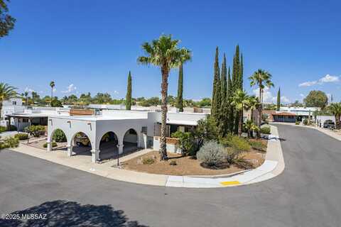65 N Los Pinos, Green Valley, AZ 85614