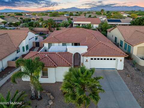 1760 N Bayshore Drive, Green Valley, AZ 85614