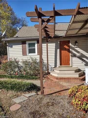 111 N Bethel Street, Eden, NC 27288