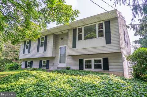 1990 GRANT ROAD, COOPERSBURG, PA 18036