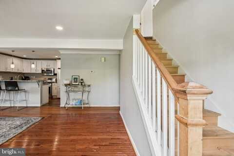 6715 WESTCOTT ROAD, FALLS CHURCH, VA 22042