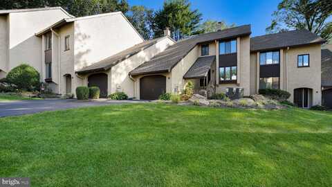 3 GOLF CLUB DRIVE, LANGHORNE, PA 19047