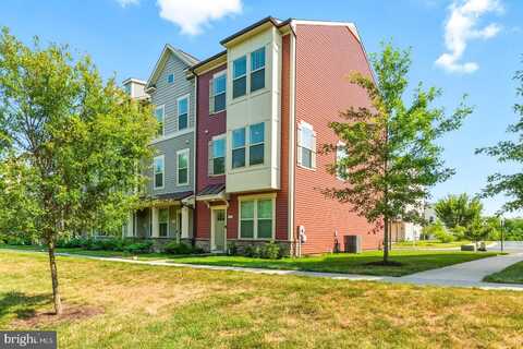 831 BADGER AVENUE, FREDERICK, MD 21702