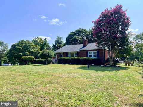 21101 CLARKSBURG ROAD, BOYDS, MD 20841