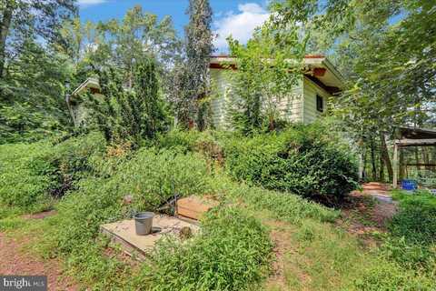 686 HILL ROAD, ROBESONIA, PA 19551