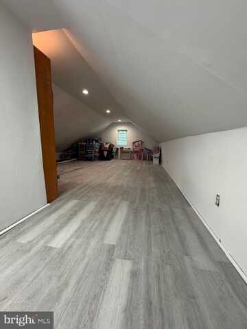 2551 BROOKDALE AVENUE, ABINGTON, PA 19001