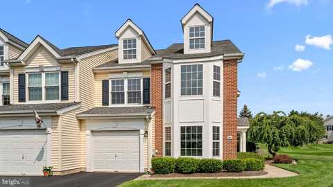 301 HOLLY HILL COURT, WARWICK, PA 18974