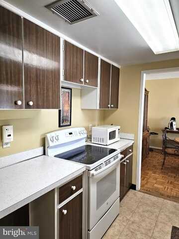 309 FLORENCE AVENUE, JENKINTOWN, PA 19046