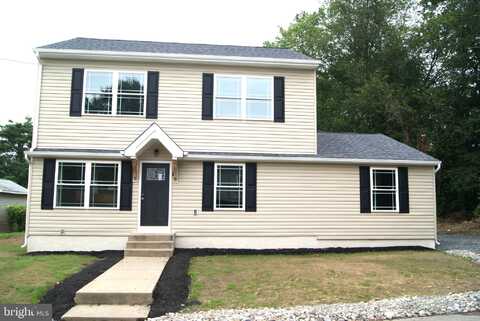 3702 NICHOL STREET, LEVITTOWN, PA 19056