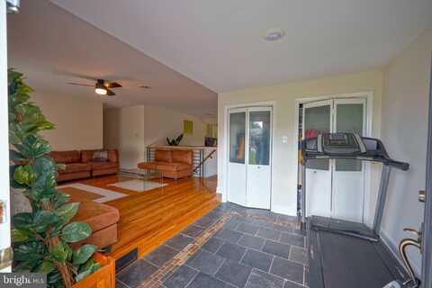 11 LAKEVILLA DRIVE, VOORHEES, NJ 08043
