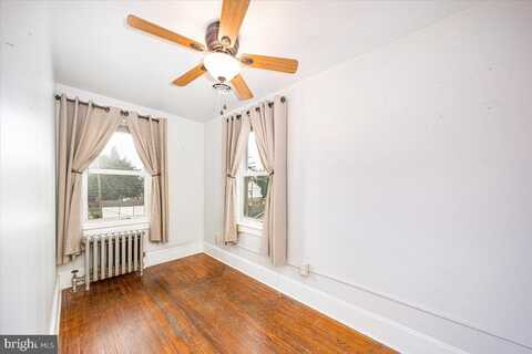 131 MEADE AVENUE, HANOVER, PA 17331